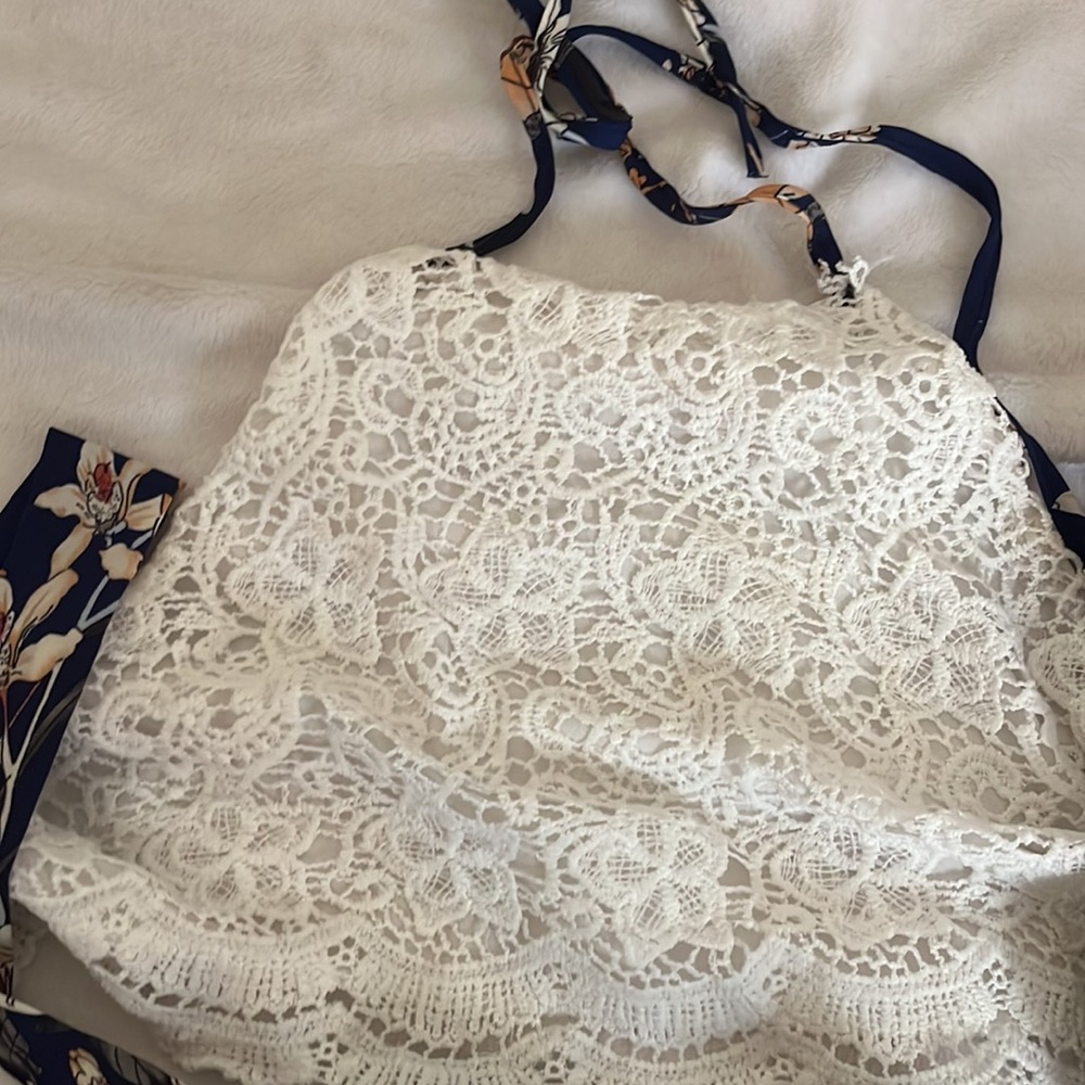 Shein Set - Picture 2 of 3